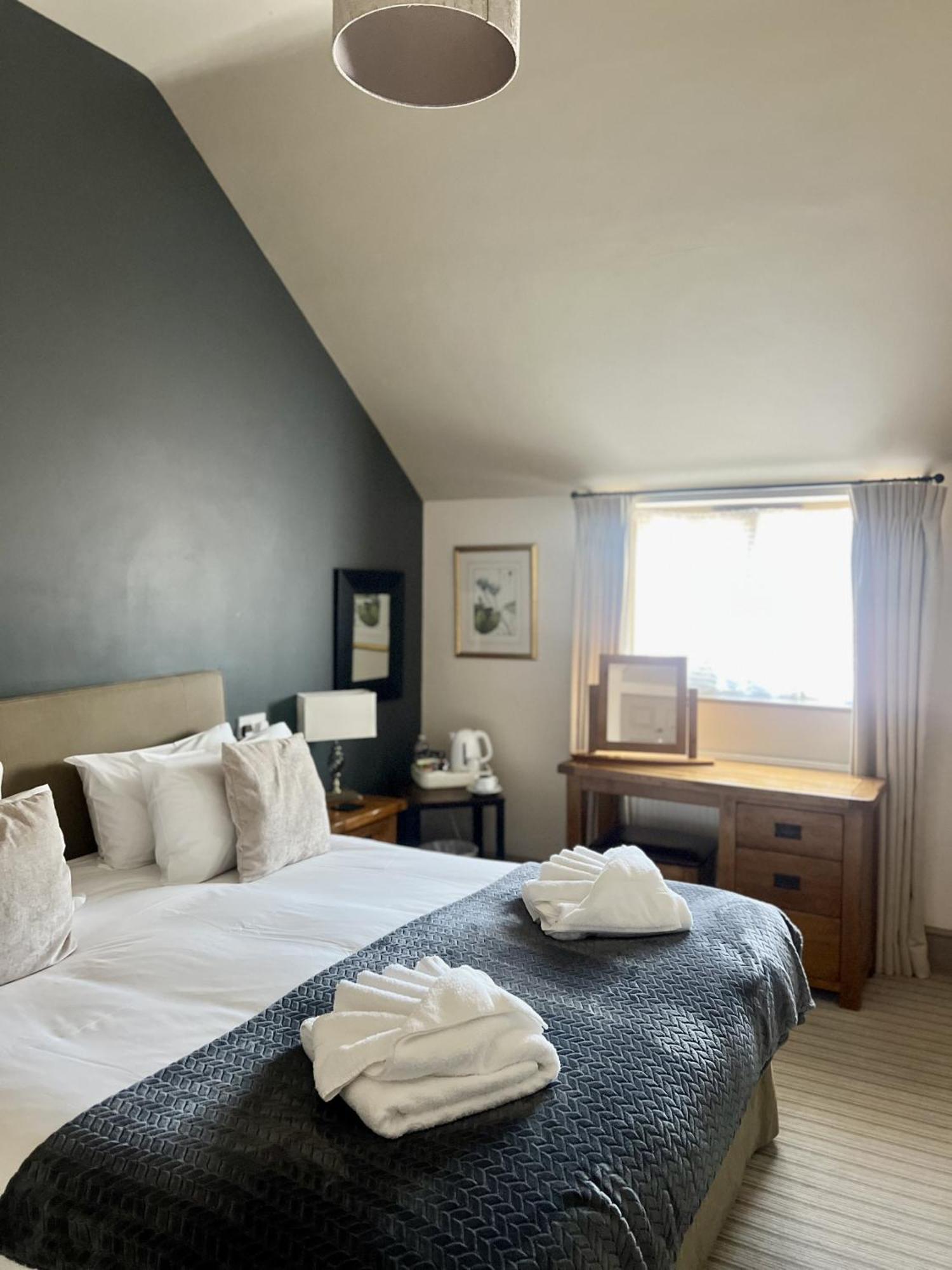 The Parson Woodforde Hotel Weston Longville Exterior photo